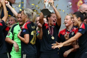 赛地聚焦——德国杯赛前热度飙升；拉齐奥远射贴柱；目标明确；临场指挥获称赞的简单介绍-开云首页